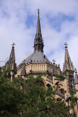 le chevet et la flèche de la cathédrale de Reims