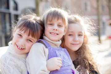  Three sisters   in   park.