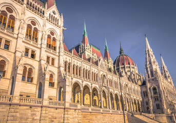 Obraz premium Budapest - June 21, 2019: The Parliament building of Budapest, Hungary