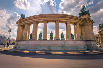 Obraz premium Budapest - June 22, 2019: Heroes square on a summer day in Budapest, Hungary