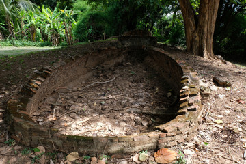 the Wat Ku Dee Rai Temple at the Historical Park in Sukhothai