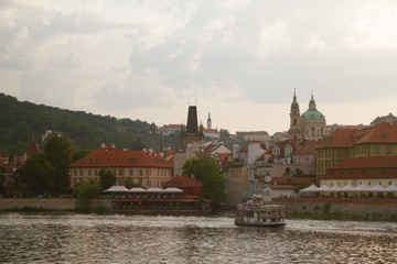 Obraz premium View over Prague city on the sunset