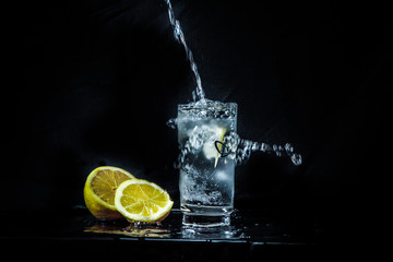 water with lemon and ice