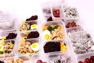 Clean food, Chicken grilled and vegetable and rice berry.