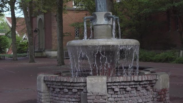 Junker-Balthasar-Brunnen in Esens