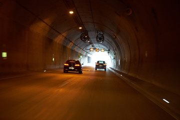 Tunnel