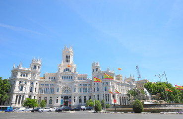 Fototapeta premium Cybele Palace and Cybele fountain historical building Madrid Spain