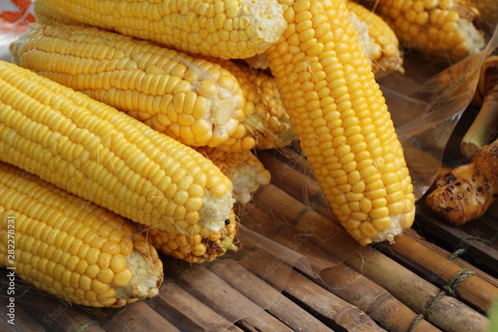 Canvas Prints Corn cob is delicious at street food