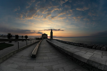 Chiesa santuario Madonna dell'Angelo di Caorle all'alba