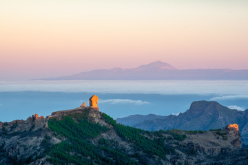 Obraz premium Roque Nublo with Teide