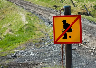 Don't Hike and Poop © Charles