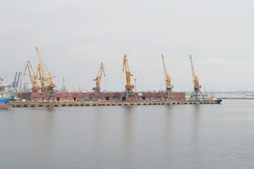 Offshore oil platform