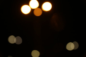 Ночные огни не в фокусе разного цвета