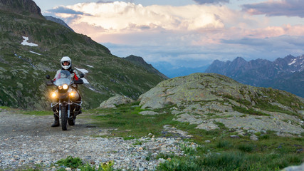 Motorradtour in den Alpen - 282339282