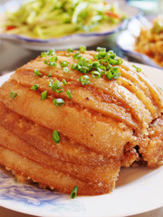 Chinese traditional cuisine, Steamed pork