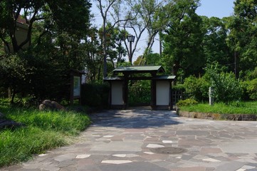 猿江恩賜公園の門