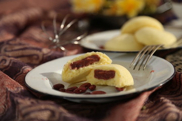 steamed buns filled with red bean paste