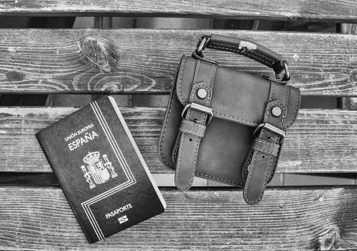 Viajar por todo el mundo con tu pasaporte espa&ntilde;ol