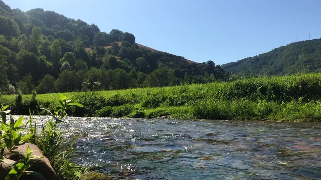 Valcarce River / R&iacute;o Valcarce