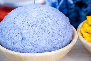 Fototapeta na wymiar sticky rice in blue color (from butterfly pea flower)