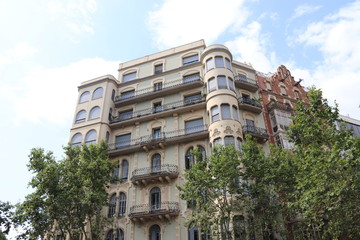Fototapeta na wymiar Immeuble à Barcelone, Espagne 