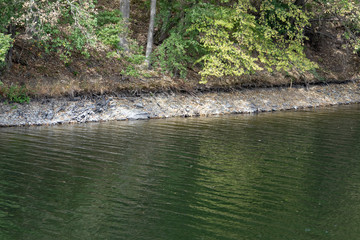 Trinkwasserspeicher Rursee in der Eifel_Wasserspiegel gesunken_01