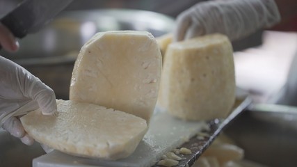 The process of making pineapple stirred Which is the otop product in Thailand