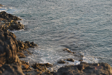 Precioso paisaje de roca y mar en el Cotillo, Fuerteventura