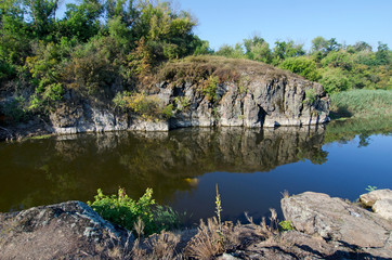 Fototapeta premium Scenic view among the rocks on the river
