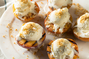 Homemade Grilled Peaches with Ice Cream