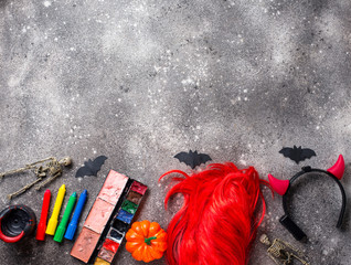 Halloween party accessories and wig