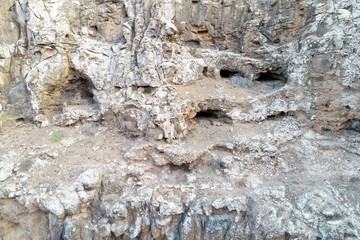 walking between ravines and old house