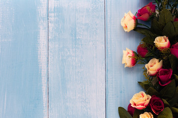Ramo fondo azul madera