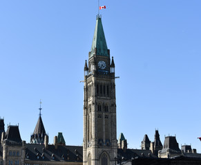 Fototapeta na wymiar Parliament in Ottawa