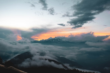 Fototapeta na wymiar ネパールのランタントレッキングの風景