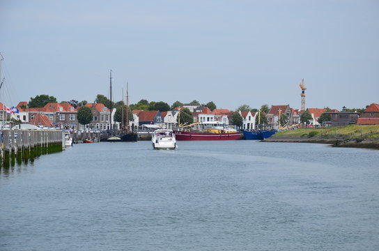 entr&eacute;e du port de Zierikzee en Z&eacute;lande Pays-bas