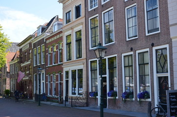 fa&ccedil;ade de maison typique &agrave; Zierikzee  z&eacute;lande Pays-bas