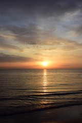 Naklejka premium Sonnenaufgang am Meer