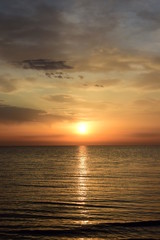 Obraz na płótnie Canvas Sonnenaufgang am Meer