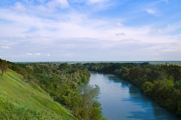 Obraz premium summer landscape with river and ravine