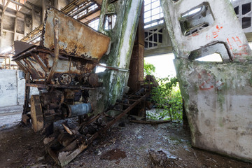 Fototapeta na wymiar Urban exploration in an abandoned superphosphates factory
