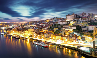 Fototapeta na wymiar Porto at night, Portugal skyline