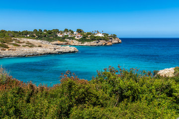Sommer Urlaub Mallorca mit blauen Himmel 