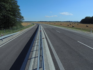 Road lanes