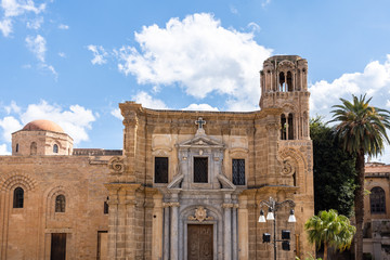 Fototapeta na wymiar Église de la Martorana, Place Bellini, Palerme, Sicile