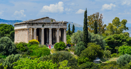Fototapeta na wymiar The Temple of Hephaestus in Athens