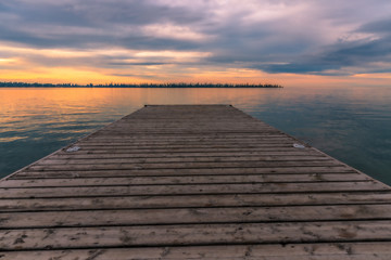 Obraz na płótnie Canvas Clearwater Lake Sunset II