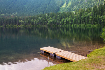 Obraz premium Pier on the lake