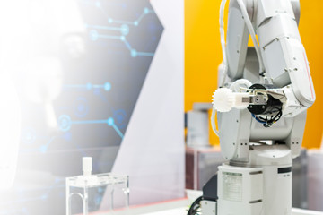 high technology & precision robot grip with automatic clamp or chuck for catch industrial automotive part such metal or plastic gear etc for remove or assembly in manufacturing process