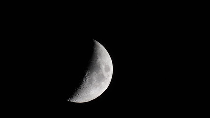 Luna crescente © Maria Rattà